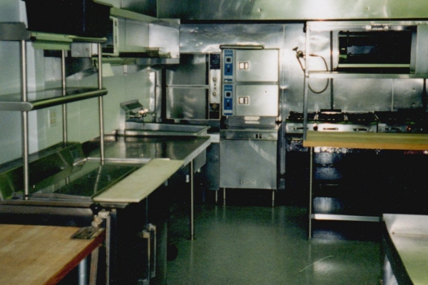 1990s_Kitchen_211