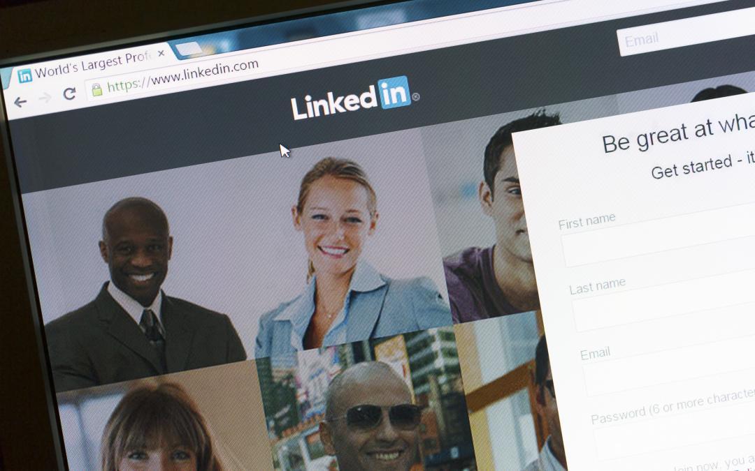 6 Ways to Boost Your LinkedIn Presence – Summer Marketing Series #10